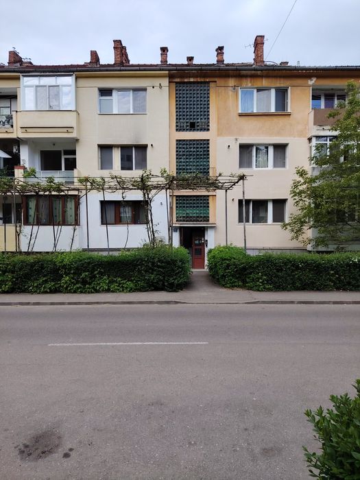 Apartament doua camere decomandate Hunedoara OM