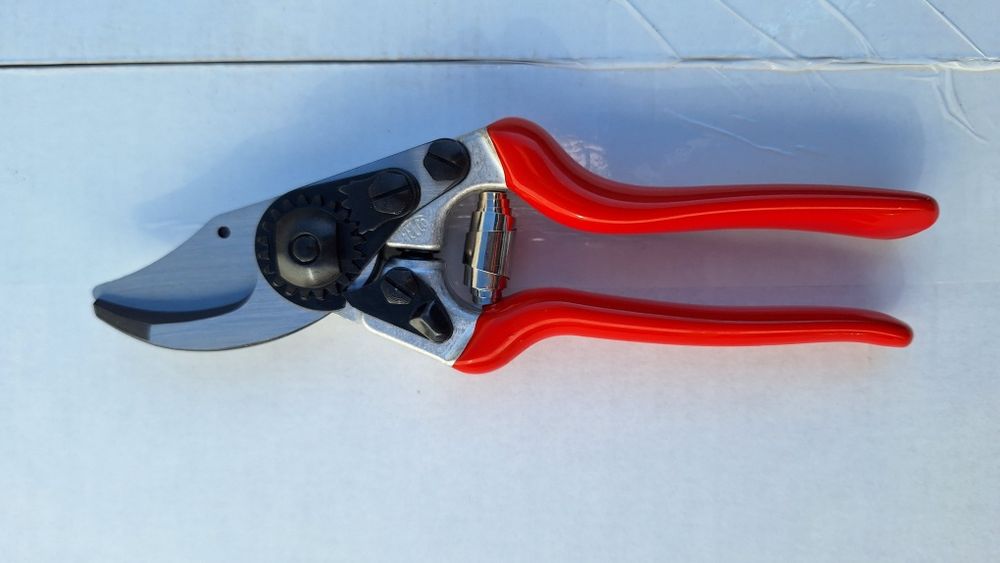 Felco 11.  Felco 12.  Felco 14.