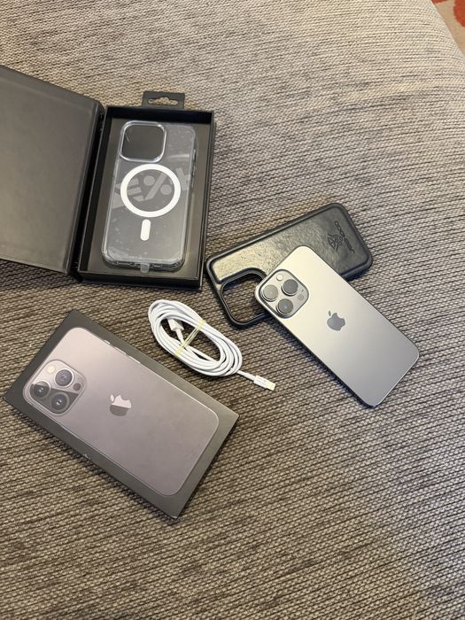 Iphone 13 Pro - Cu accesorii