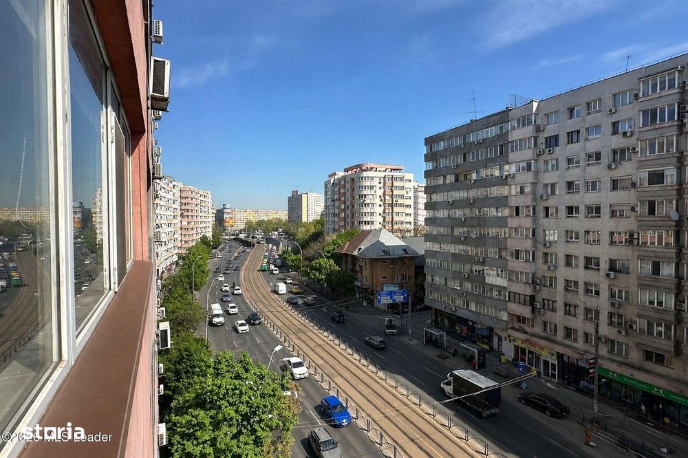 Obor langa metrou, 3 camere 77.35 mp total, anvelopat, creditabil — fotografia 1