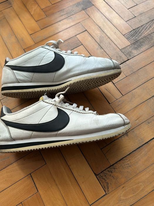 Продавам малко носени маратонки NIKE CORTEZ 44 # За София може и лично предаване