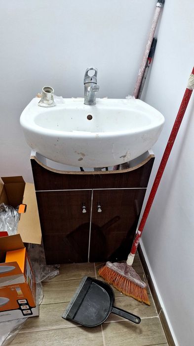 Vand set mobilier de baie