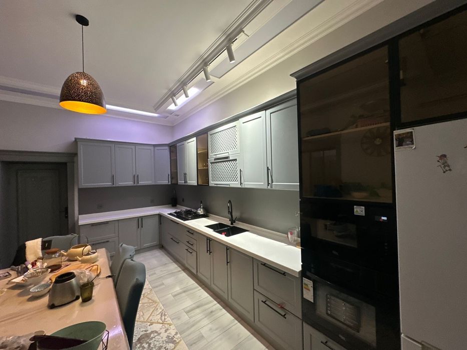 Кухонный гарнитур