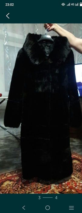 Продам шубу мутон с норкой