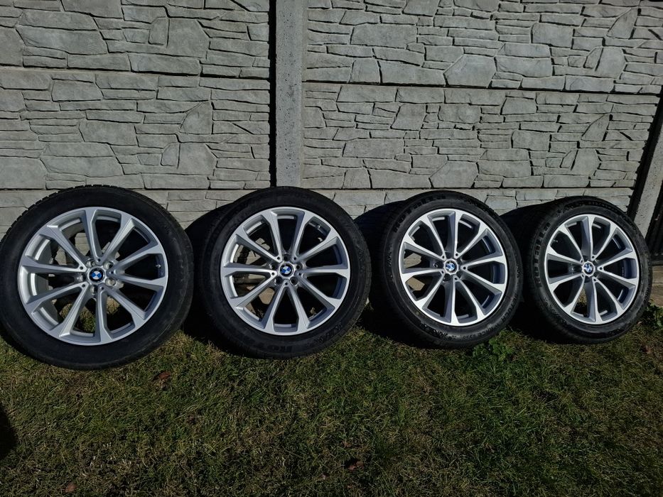 20 " Оригинални Джанти BMW X5, X6 G05,G06 с чисто нови зимни гуми