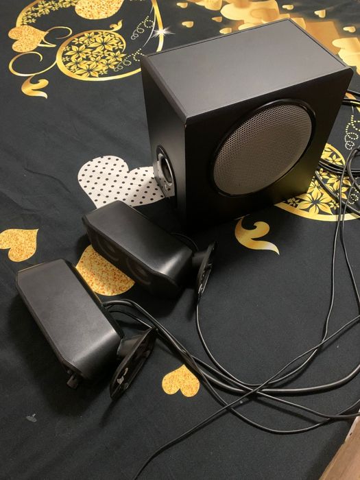 Vând subwoofer logethic