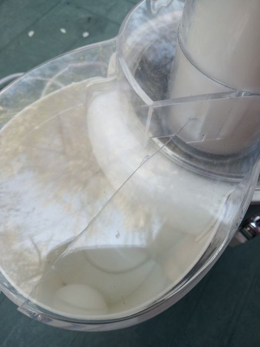 Сокоизтисквачка и цитруспреса Taurus Pro Compact на половин цена