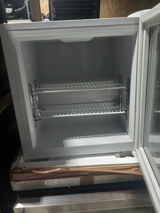 SUPER OFERTA Congelator de inghetata