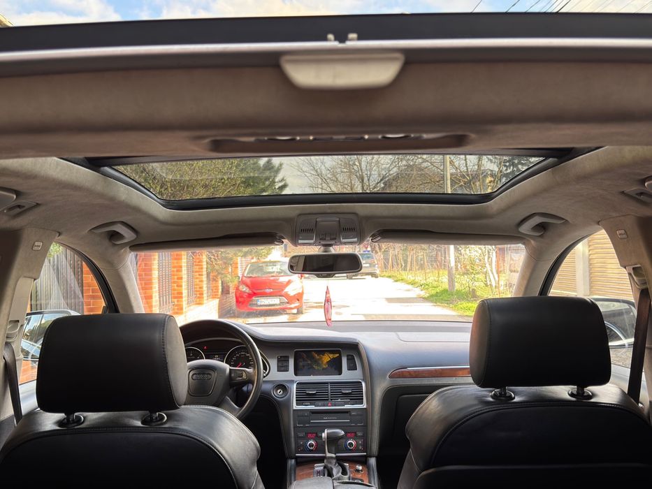Audi Q7 S -line 7 locuri fab.2010 Facelift Panoramic