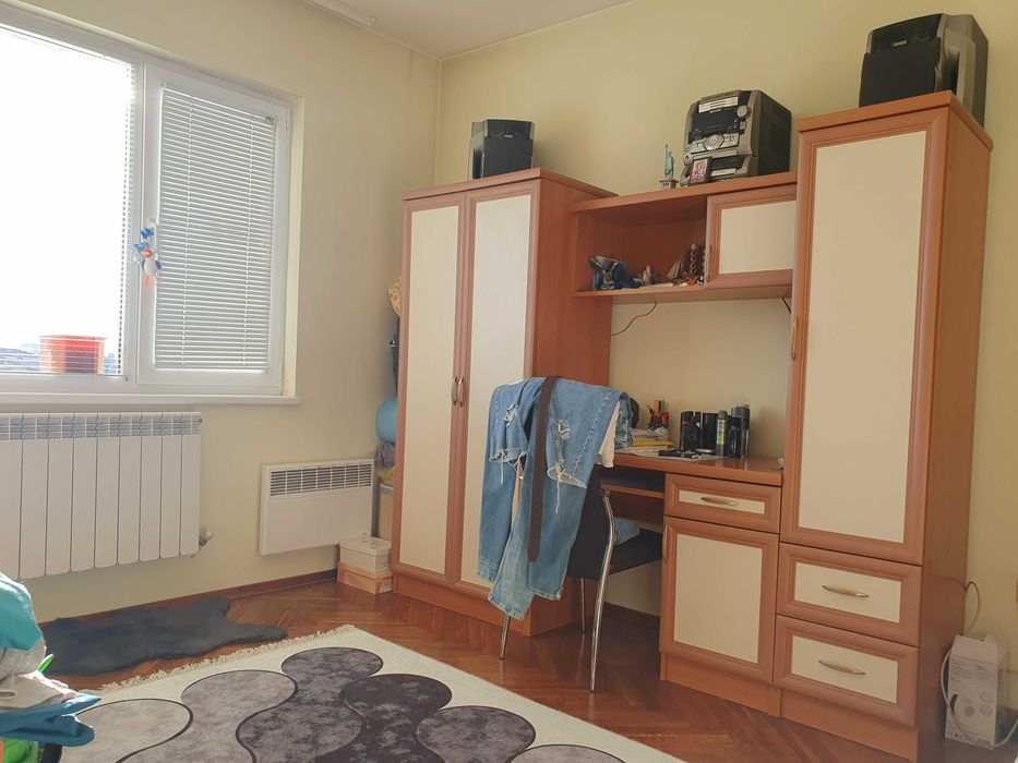 4ст+кухня,монолит,120кв.м.,ет.5,след осн.ремонт,Болницата