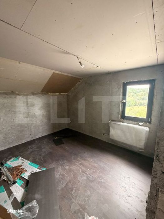 Casa de vanzare, 160 mp utili, teren 1820 mp, zona Bunesti