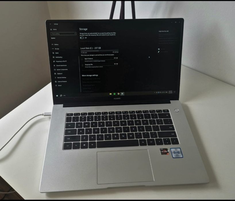 Laptop Huawei Matebook D15