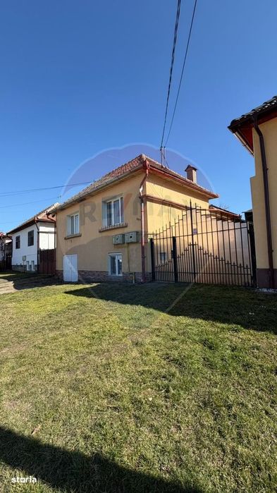 Casă de vânzare in Axente Sever, nr. 557 jud. Sibiu, 4 camere