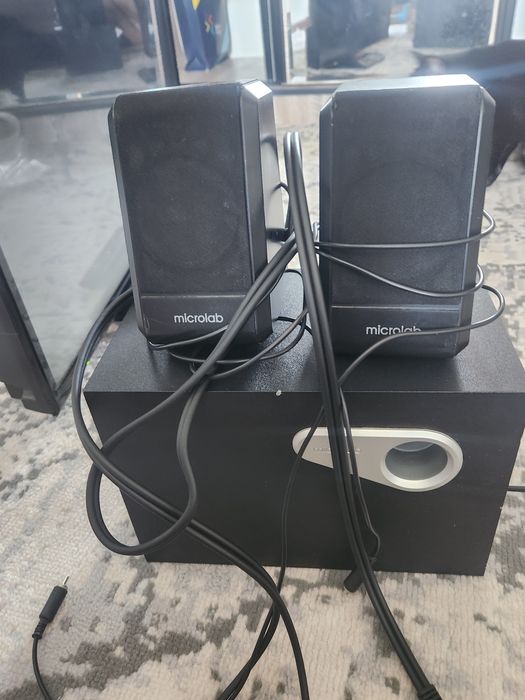 Телевизор Panasonic 32' и сабвуфер microlab