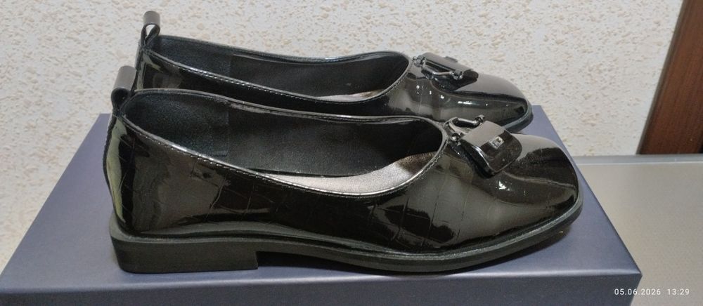 Женские балетки черные