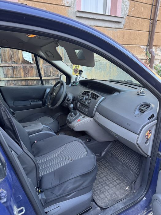 Renault Megane Scenic 2