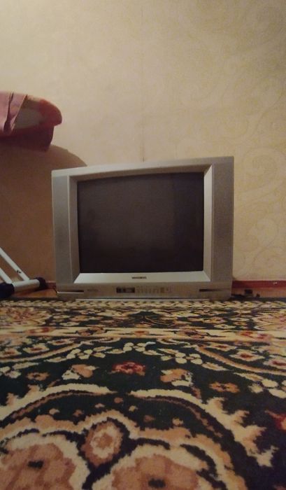Телевизор 5500 тенге