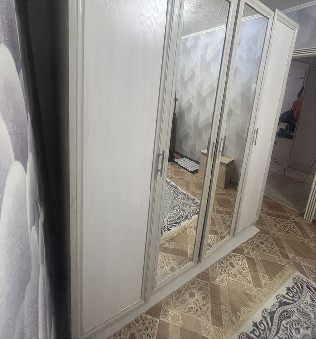 Шкаф в хорошем состояний