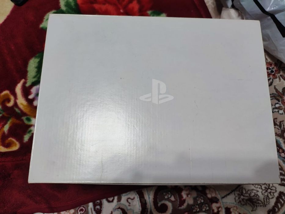 Продам срочно  Ps 4