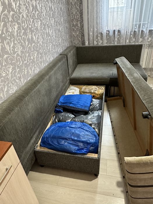 Диван Срочно срочно