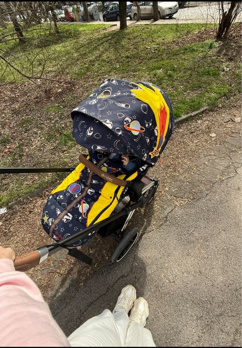 Cybex priam 3 с летен кош