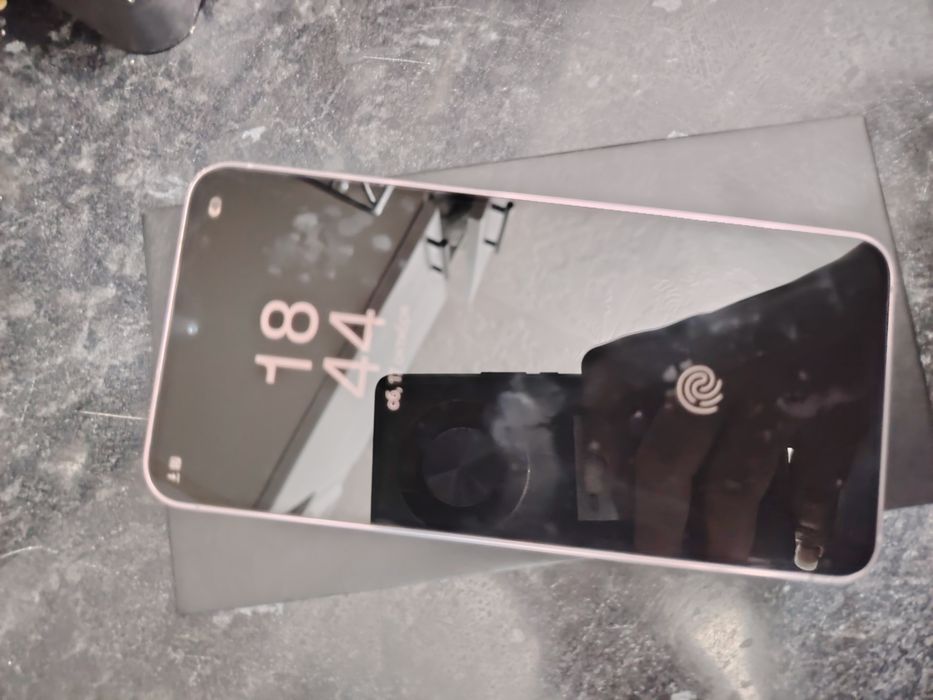 Samsung S23 память 256гиг