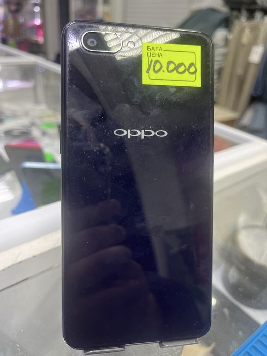 Самсунг      Оппо