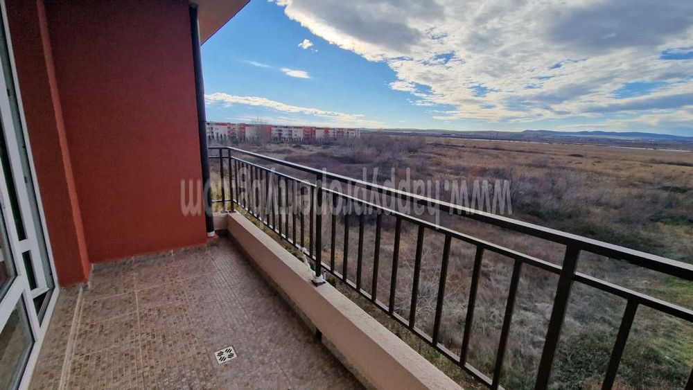 Продава се Двустаен апартамент в к.к. Слънчев бряг - 53 кв.м за 1170 €/кв.м - Снимка #12