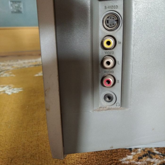 Отдам даром телевизор Филипс