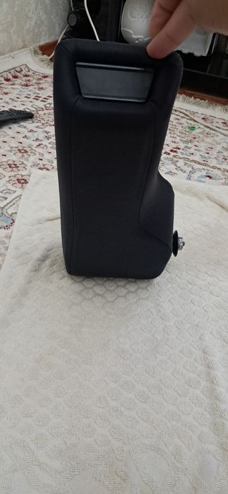 Подлокотник ауди оригинальный