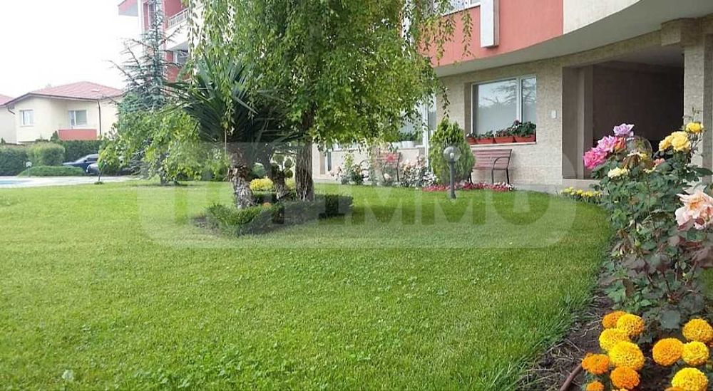 Продава се Тристаен апартамент в Варна, Галата - 88 кв.м за 1875 €/кв.м - Снимка #9