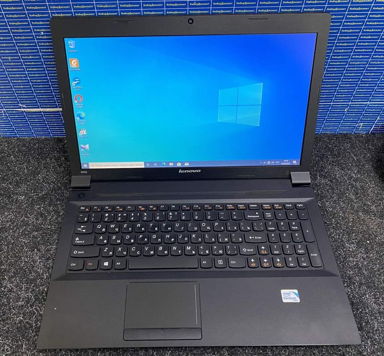 Noutbuk Lenovo B590