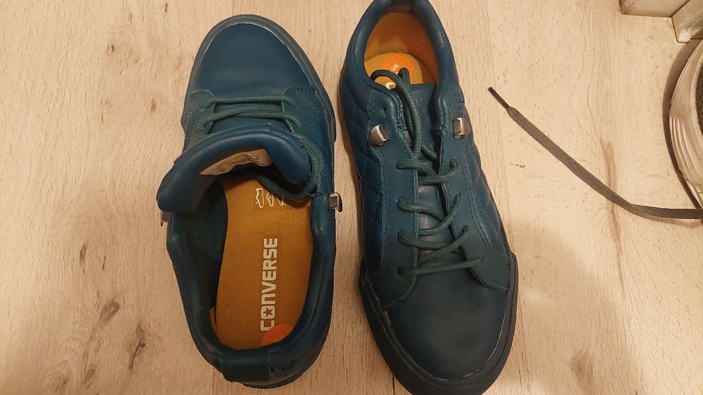 Vand tenesi CONVERSE dama Noi