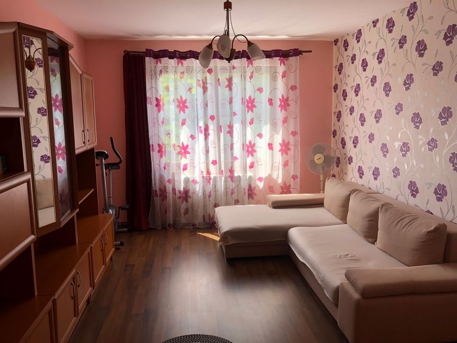Inchiriez apartament 2 camere str. Transilvania