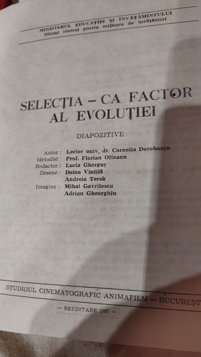 Mapă cu diapozitive educaționale din perioda comunistă (basme)