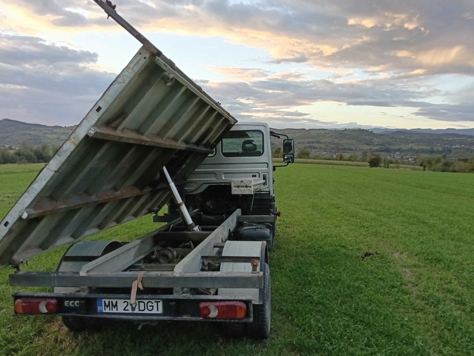 Nissan Atleon 3,5 T Tribasculabil 2007