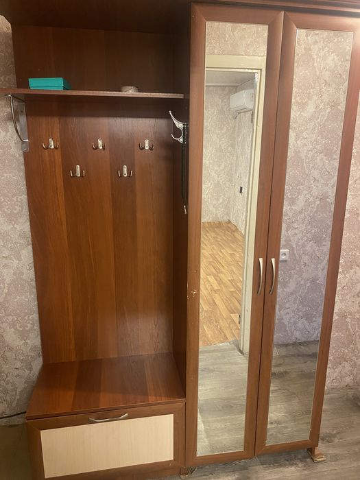 Прихожая в хорошем состояние