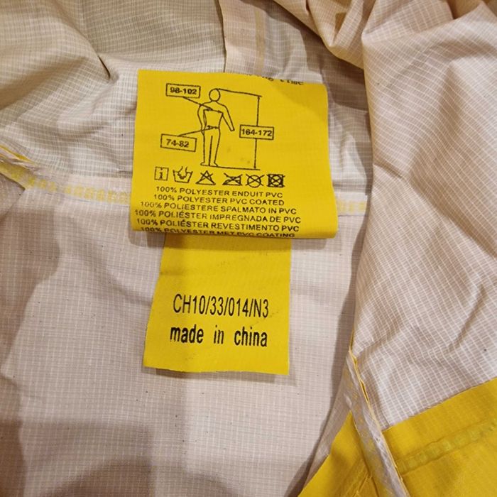 Продаю дождевик со штанами