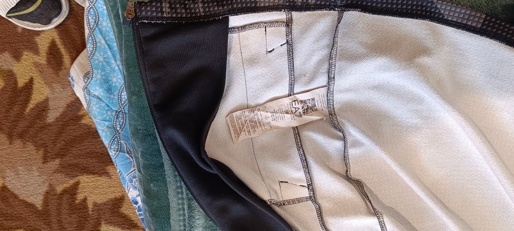 Trening complet EA7 Emporio Armani ca nou, original (adus din Anglia)