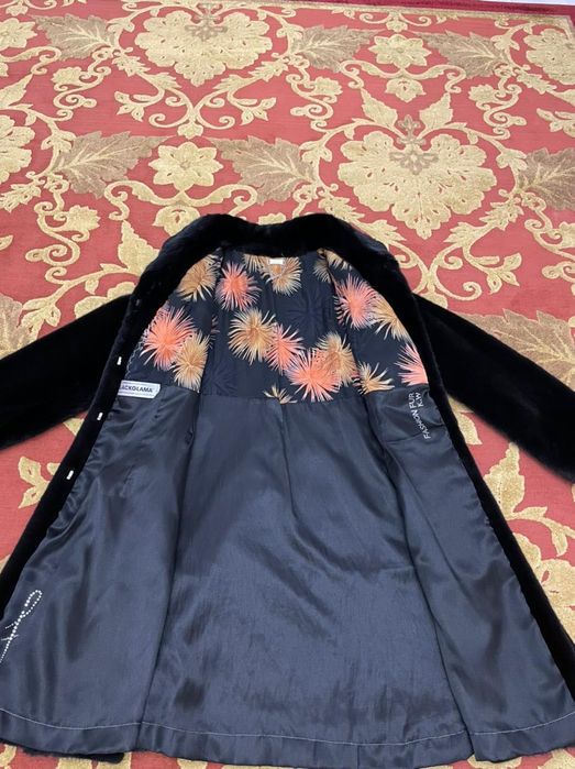 Шуба BLACKGLAMA, размер 42- 44.