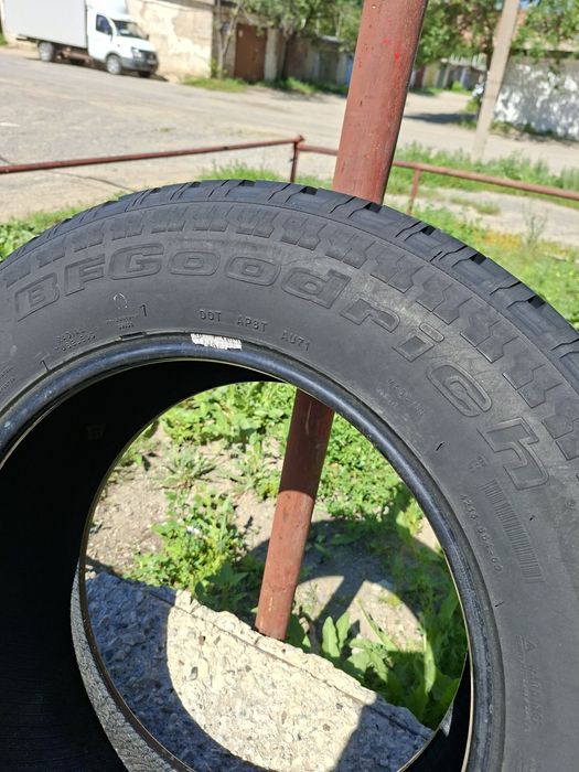 Продам шину 245/65/17  гудрич