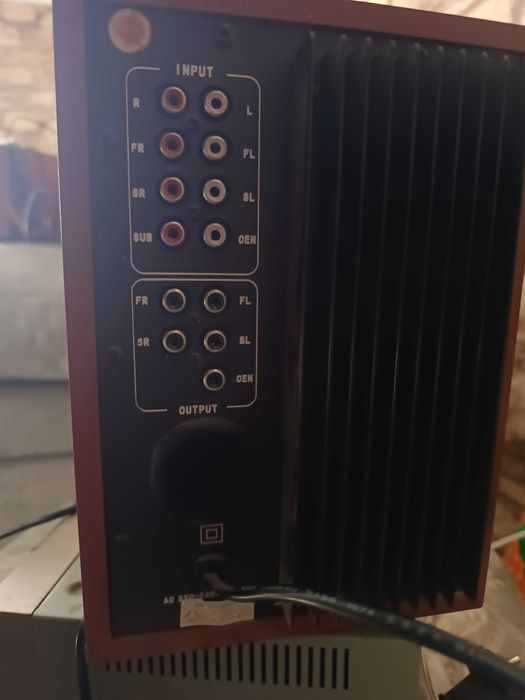 Усилвател субуфер Привилег+колони