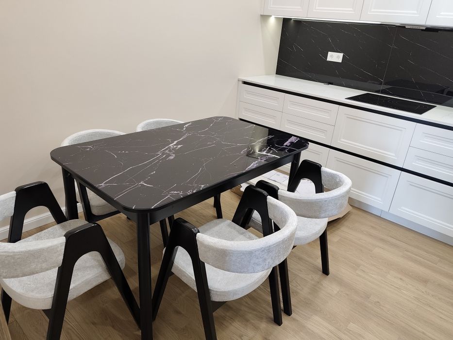 5-комн 151.4м2 возле Цирка, Думан