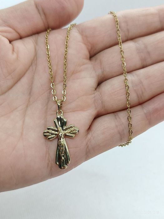 Lanturi placate cu aur