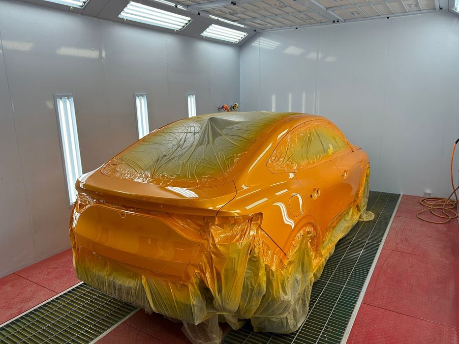 Автобояджийски и тенекеджийски услуги