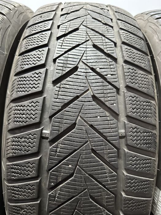 Set anvelope 235/55 R18 VREDESTEIN iarna ( M+S )