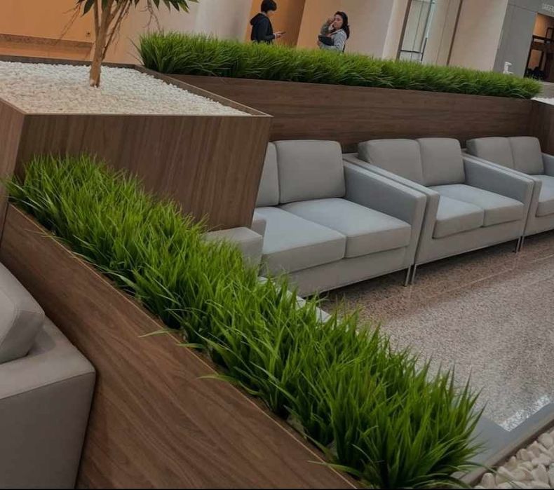 Искусственные растения для кашпо