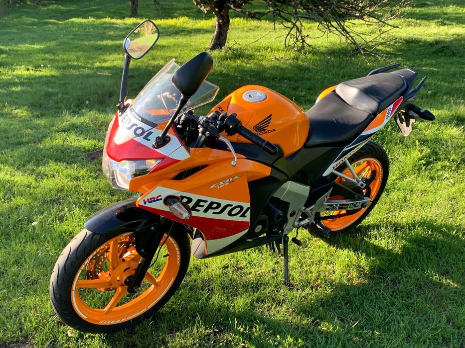 Honda cbr 125 2016
