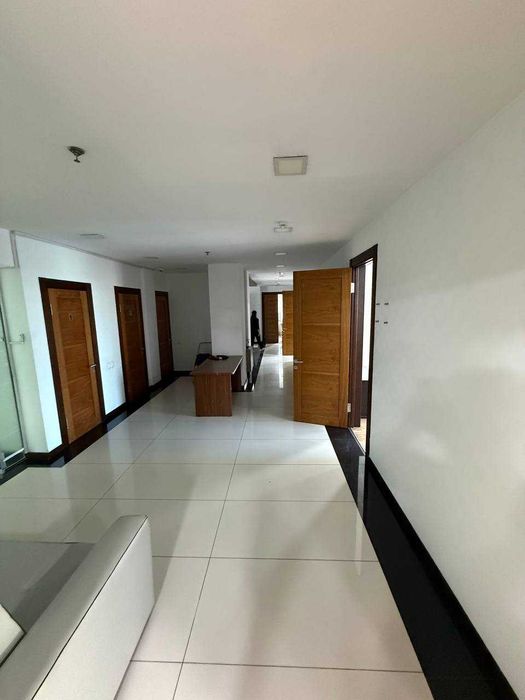 Сдаётся офис в БЦ UzOman Юнусабадский район R25