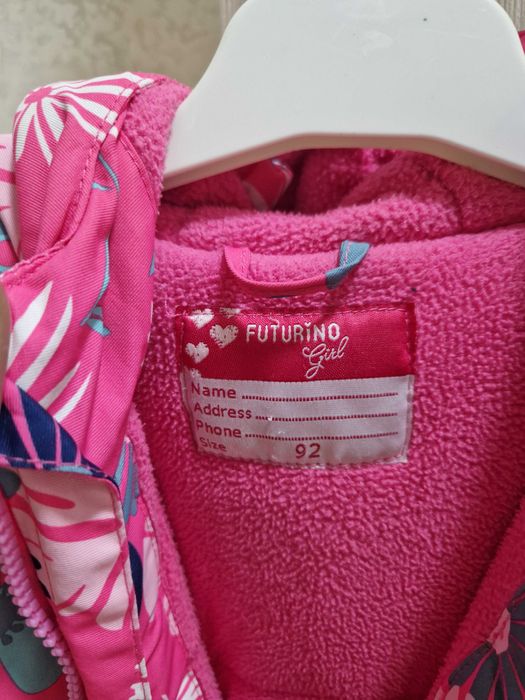 Продам детский зимний комбинезон для девочки